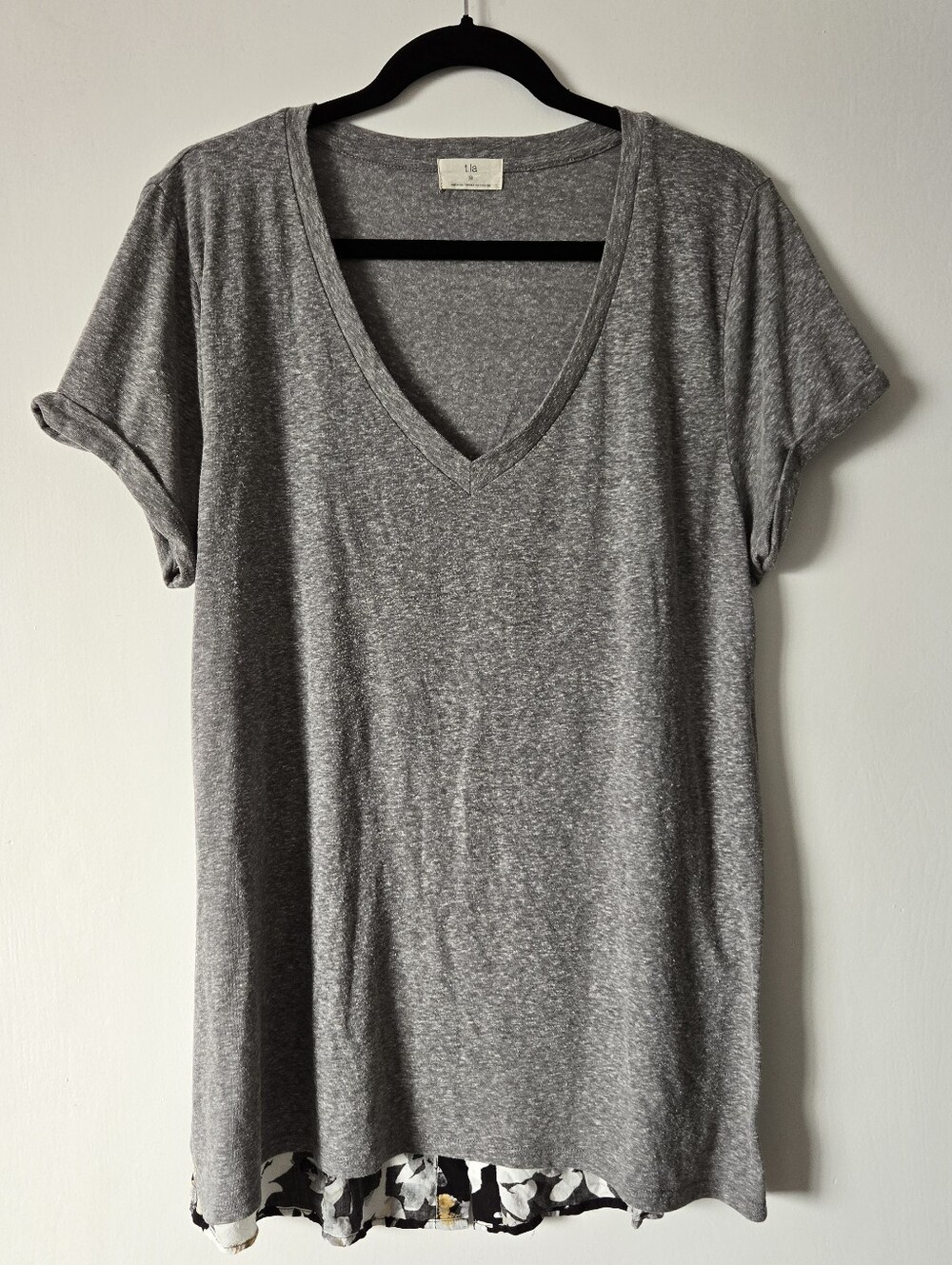 t.LA V-Neck Short Sleeve 2 Sided Mixed Fabric T Shirt Blouse